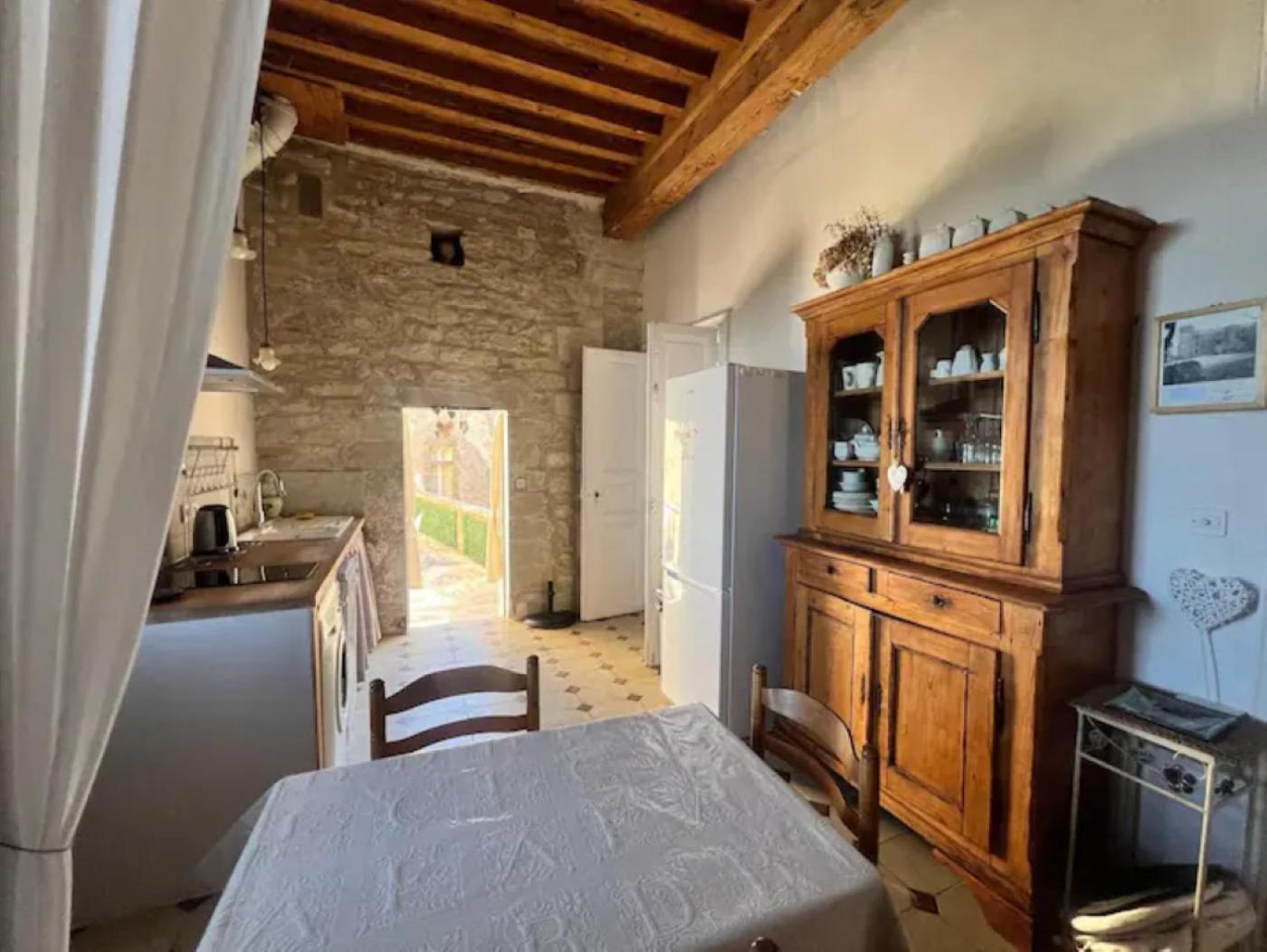 Appartement Spacieux Avec Deux Chambres Au Chateau Valence  Esterno foto